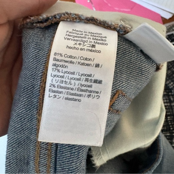 J.Crew Jeans High Rise Denim Shorts Button Fly Raw Hem Distressed Size 26 - Picture 8 of 8